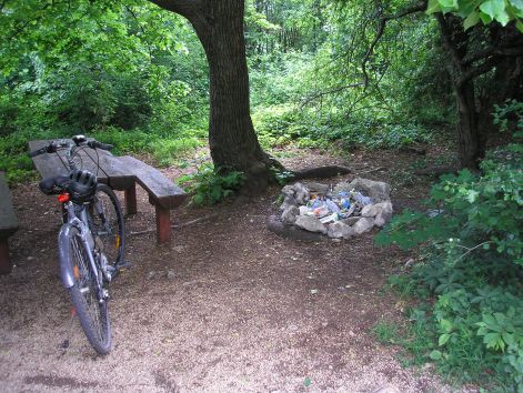 a_kirandulok_hagytak.jpg a_kirandulok_hagytak.jpg