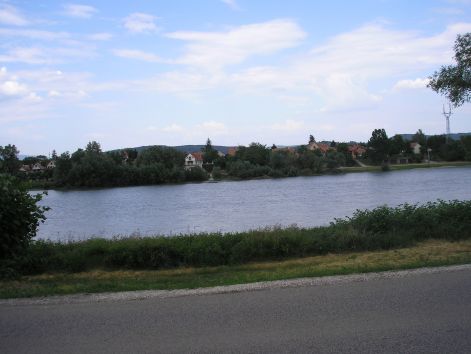 a_tulparton_kisoroszi.jpg a_tulparton_kisoroszi.jpg