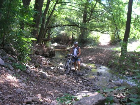 at_a_bukkos_patakon.jpg at_a_bukkos_patakon.jpg