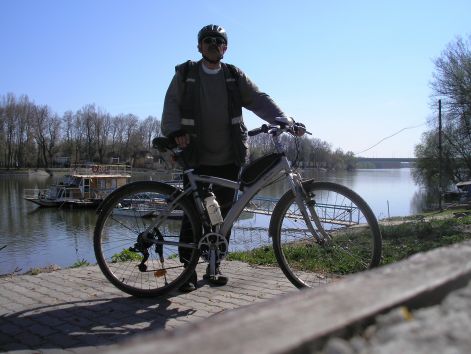 hazafele_a_lupai_atkelonel.jpg hazafele_a_lupai_atkelonel.jpg