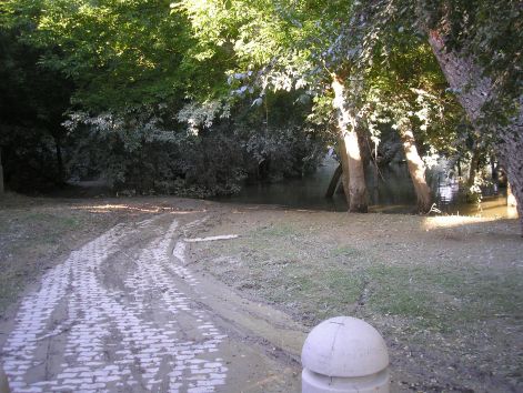 szentendre_fele_stop.jpg szentendre_fele_stop.jpg