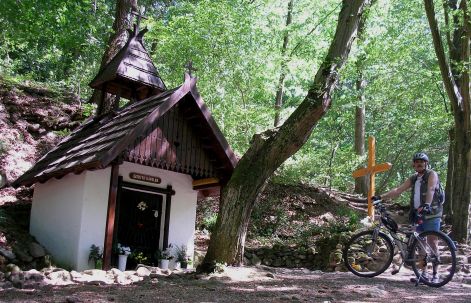 szentfa_kaplona__szoke_patak_v.jpg szentfa_kaplona__szoke_patak_v.jpg